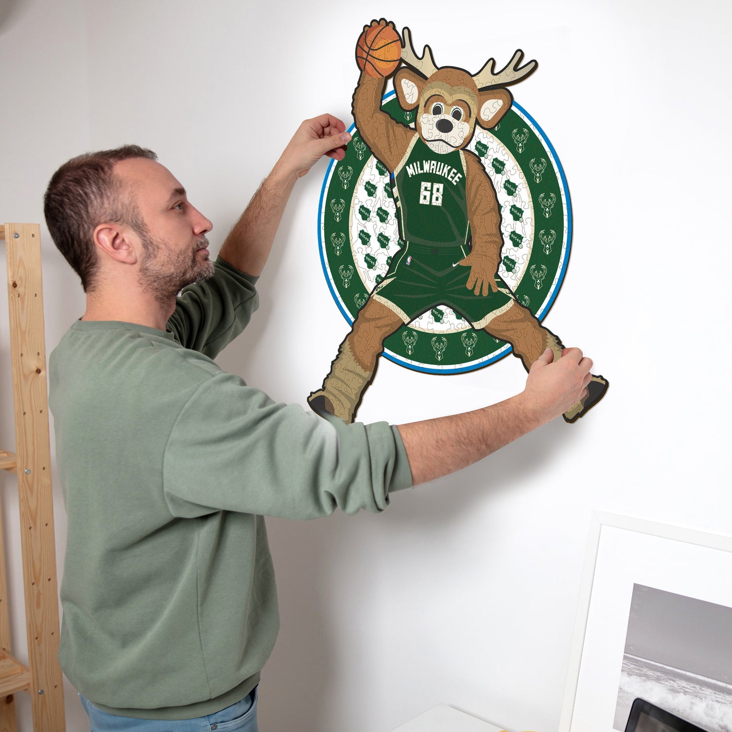 Milwaukee Bucks™ Mascot - Wooden Puzzle