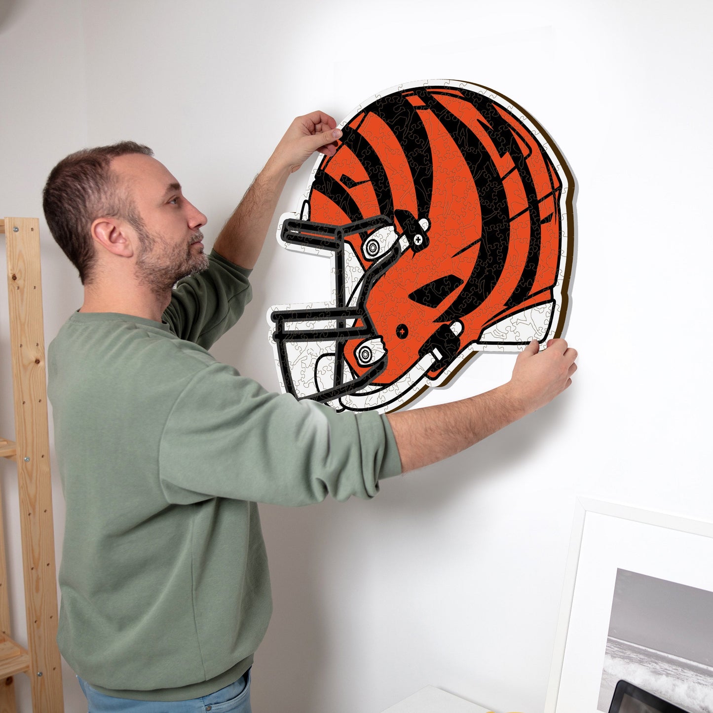 Cincinnati Bengals™ Helmet - Wooden Puzzle