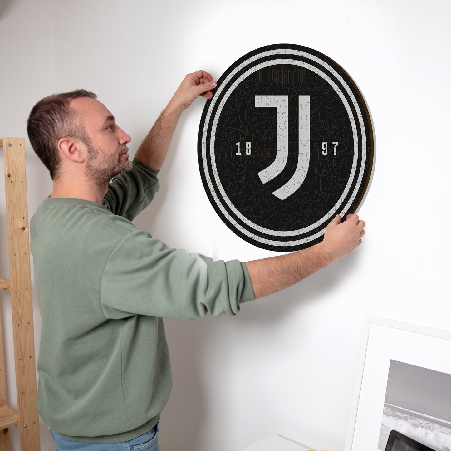 Juventus FC® Crest - Wooden Puzzle