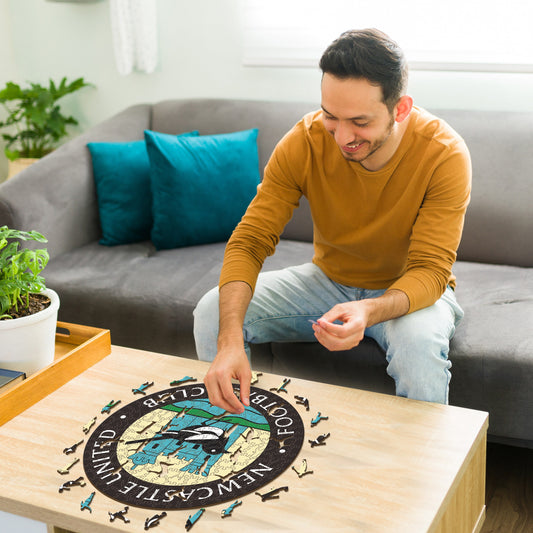 Newcastle United FC® Retro Crest - Wooden Puzzle