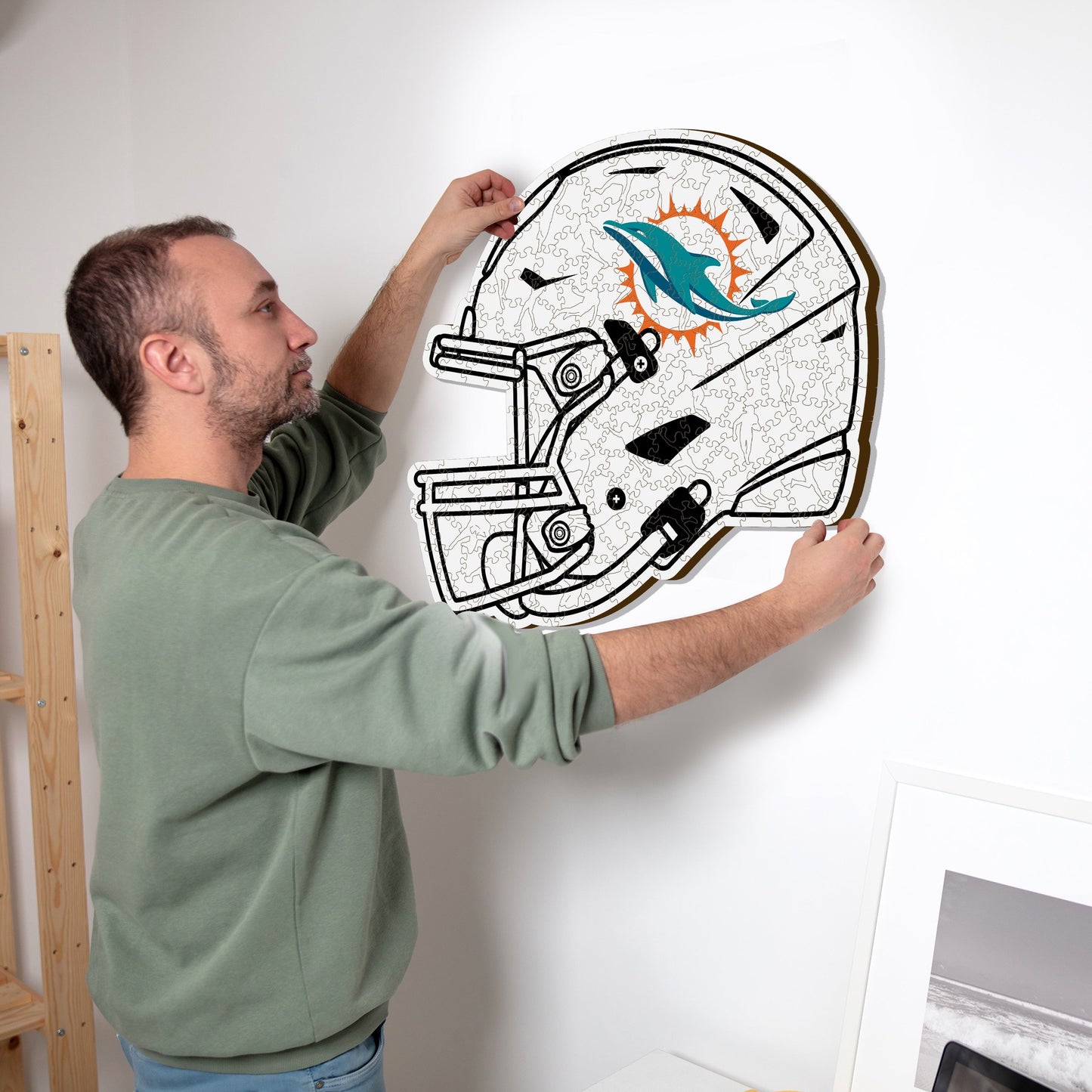 Miami Dolphins™ Helmet- Wooden Puzzle