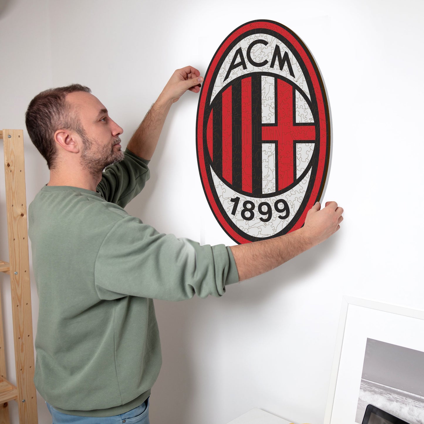 AC Milan® Crest - Wooden Puzzle