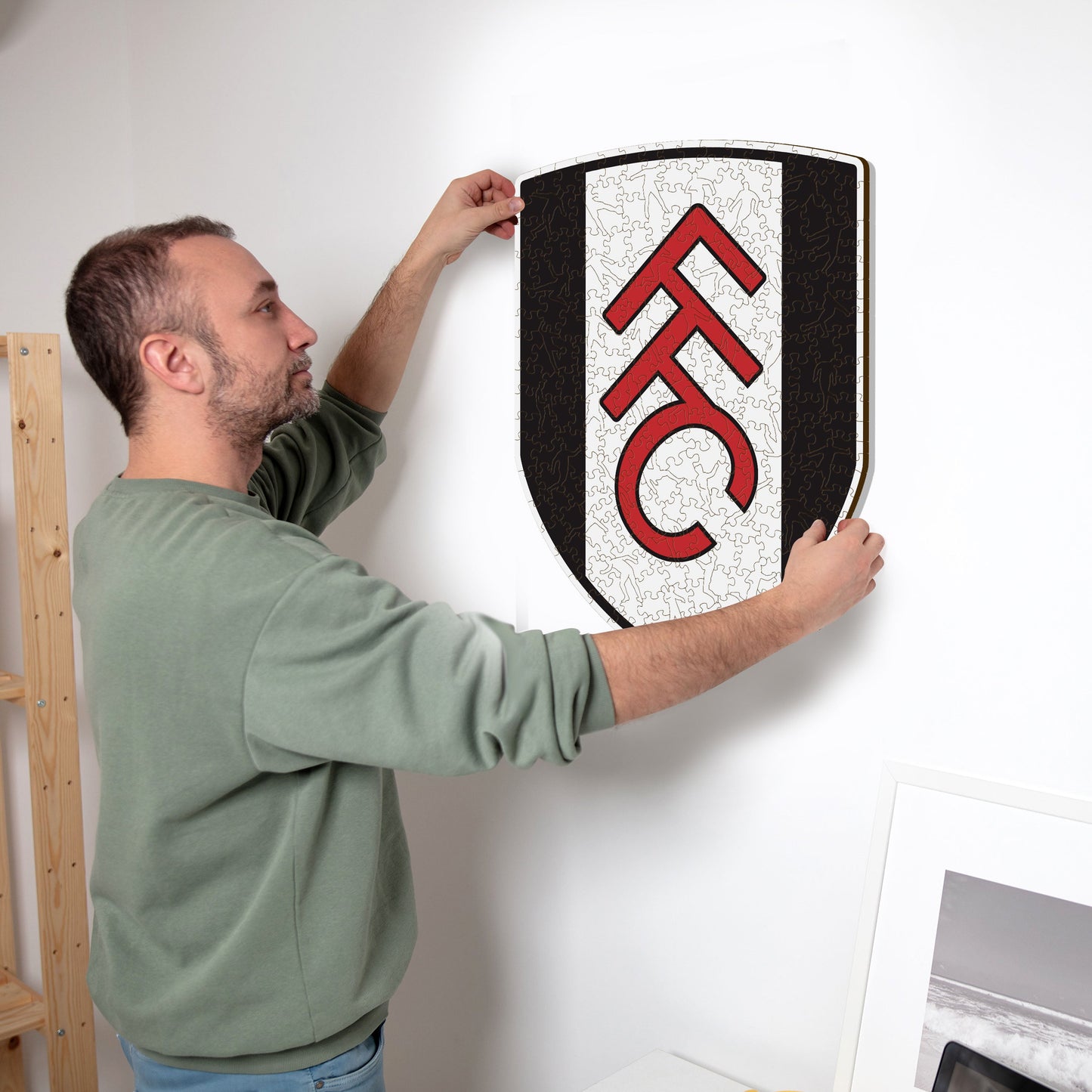 Fulham FC® Logo - Wooden Puzzle
