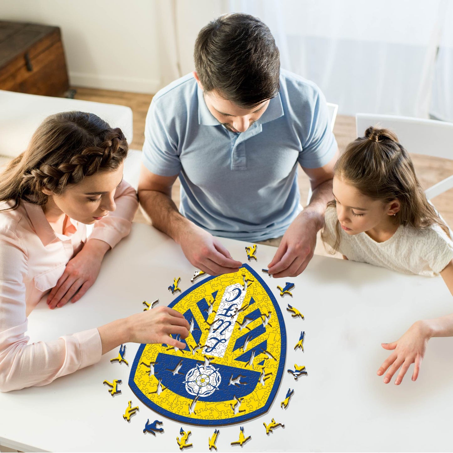 Leeds United FC® Crest - Wooden Puzzle