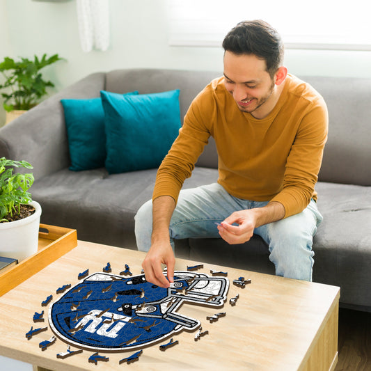 New York Giants™ Helmet - Wooden Puzzle