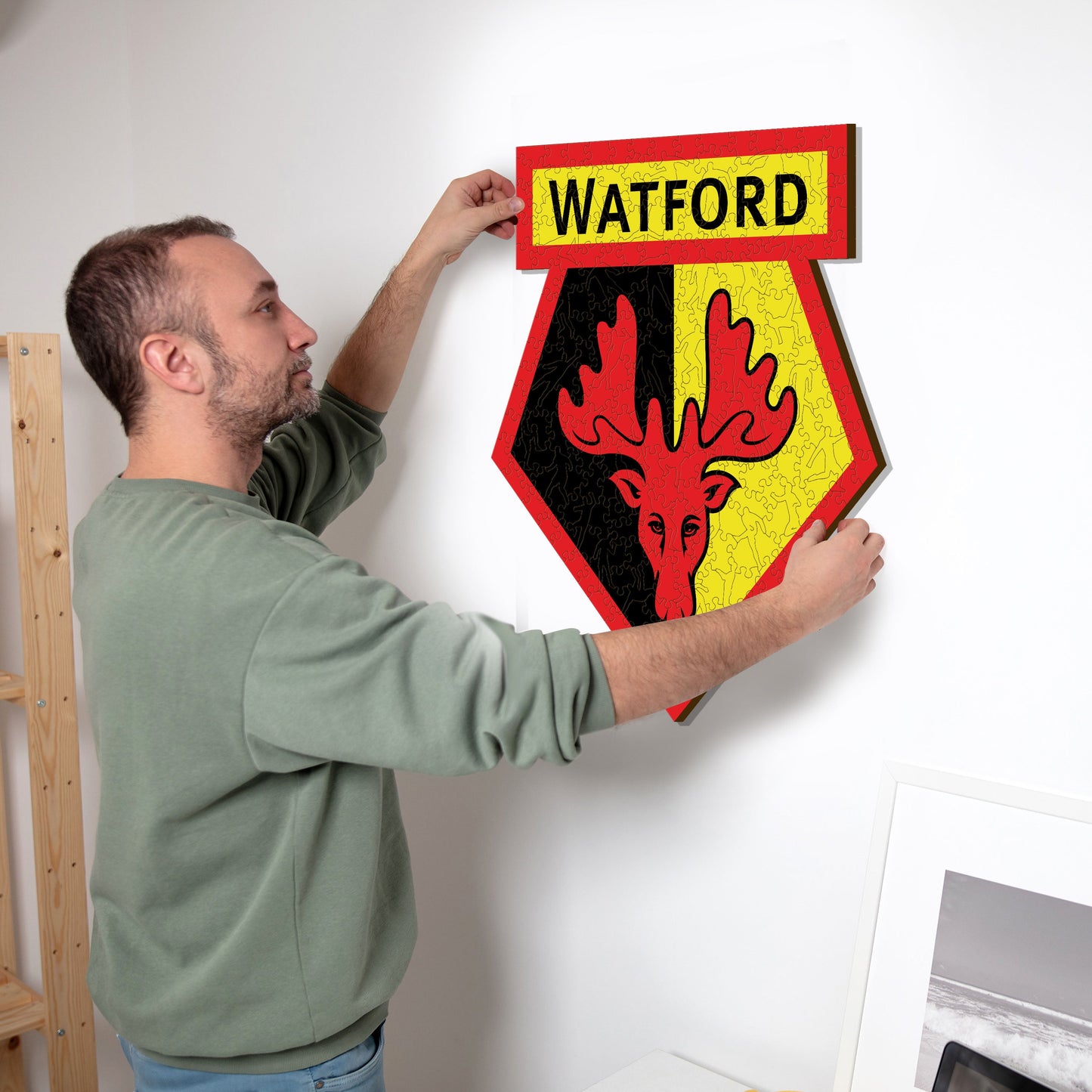 Watford FC® Logo - Wooden Puzzle