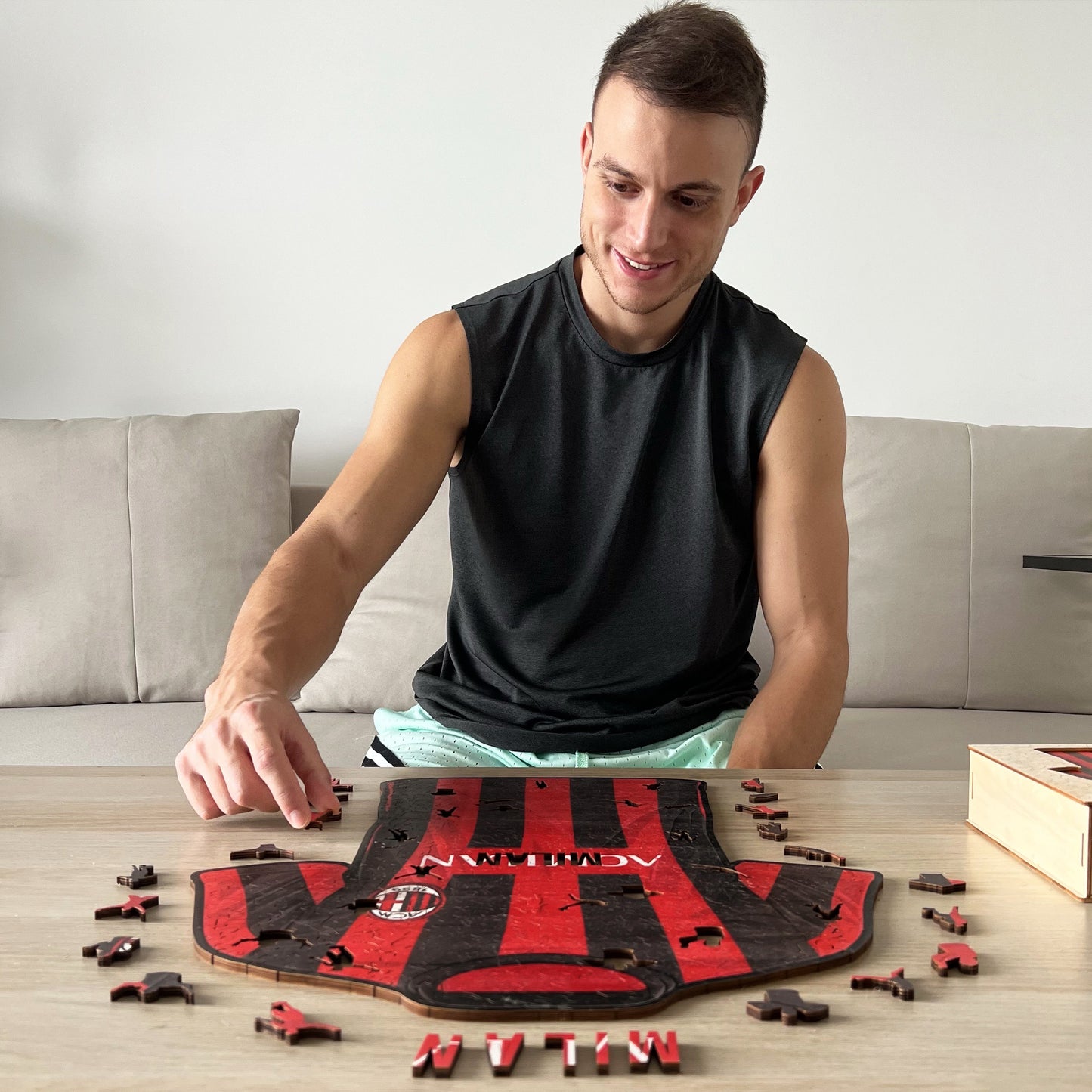 AC Milan® Jersey - Wooden Puzzle