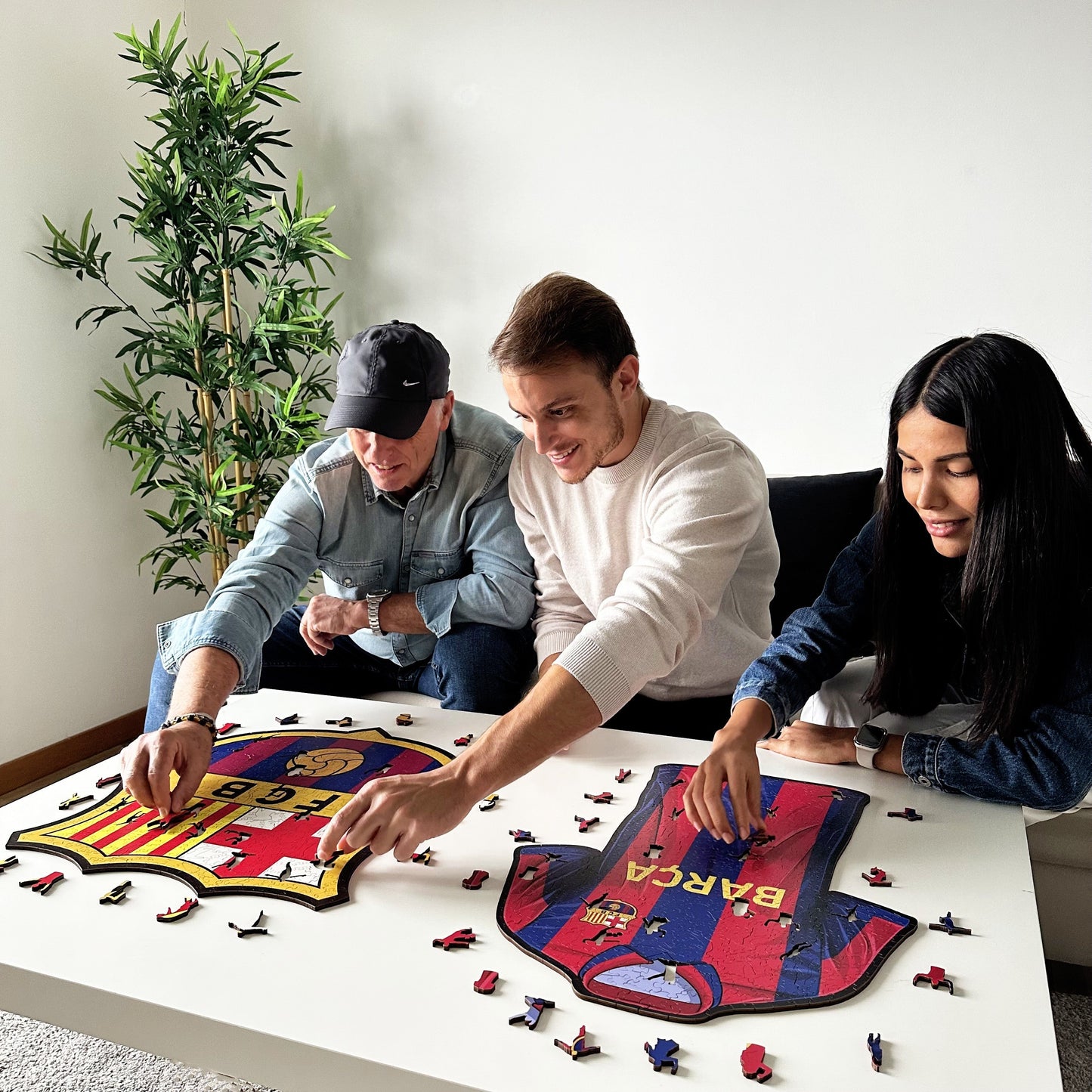 2 PACK FC Barcelona® Crest + Lewandowski